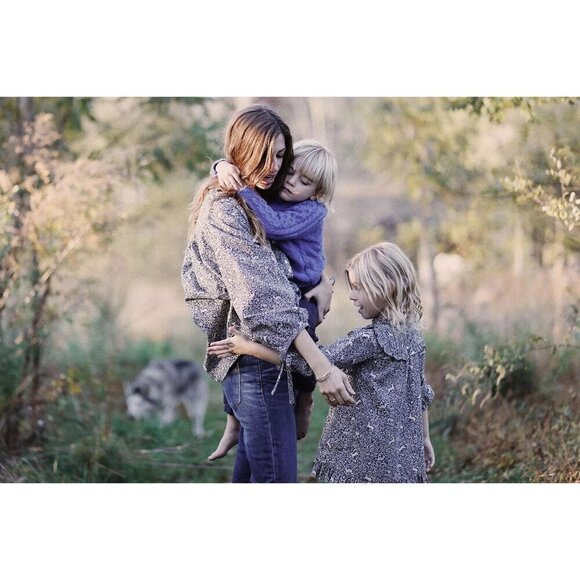 💕DOEN💕 O'Keeffe Top ~ Cream Blue Prancing Fawn Print Medium NWOT - Picture 5 of 14